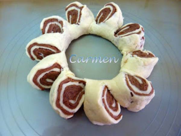 Corona de pan y chocolate sin gluten - Preparación paso 5