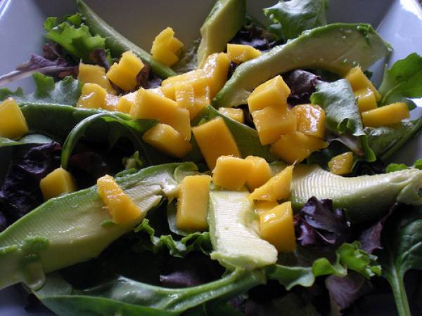 Ensalada de queso con arándanos rojos - Preparación paso 3