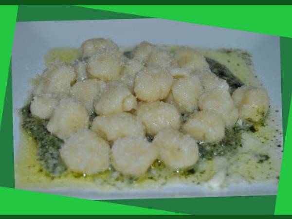 Ñoquis De Patata Con Salsa Pesto - Preparación paso 4