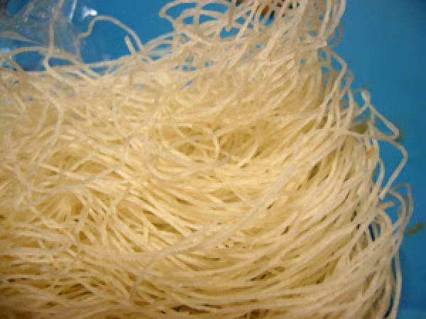 Fideos de arroz fritos con verdura - Preparación paso 4