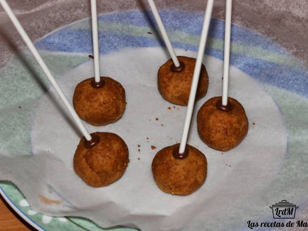 Cake pops de galleta y queso - Preparación paso 1