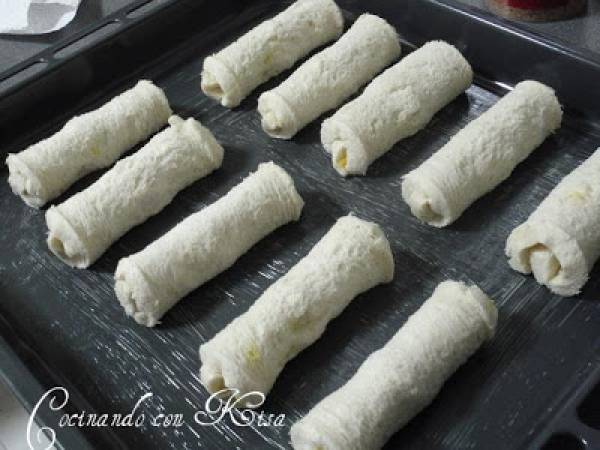 Rollitos de anchoas y queso en pan de molde - Preparación paso 8