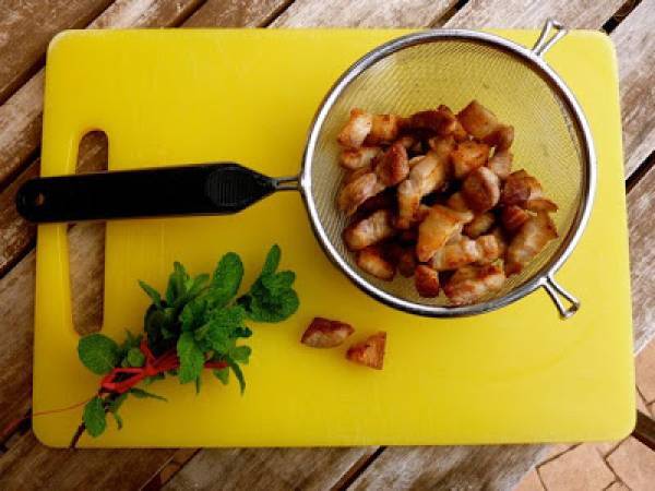 Crema de guisantes secos con hierbabuena - Preparación paso 2