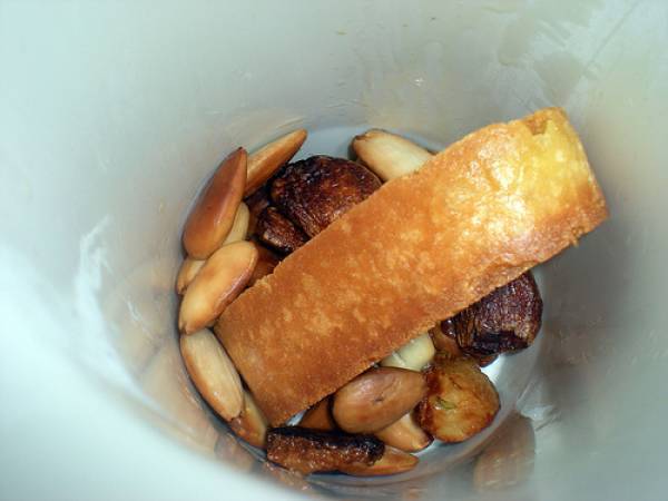 Patatas con rape y almejas - Preparación paso 5