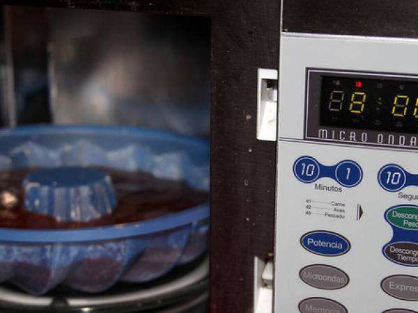 Bizcocho de chocolate con microondas - Preparación paso 8