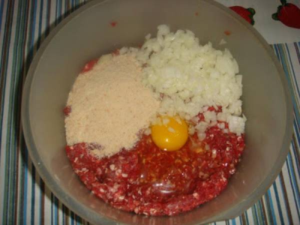 Albóndigas de carne picada al horno - Preparación paso 2