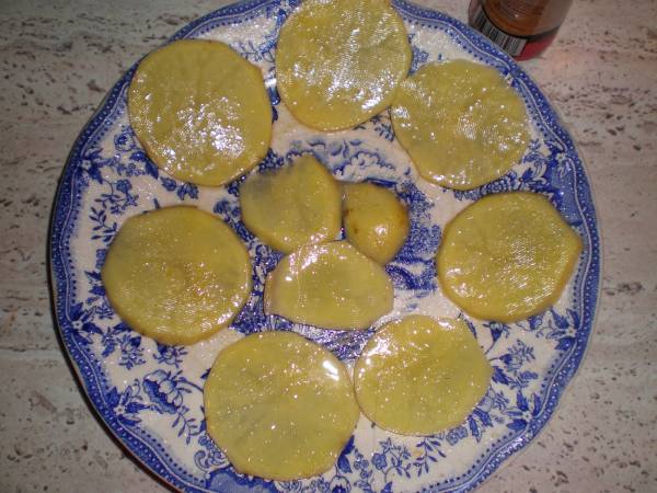 Chips sabor vinagre en microondas - Preparación paso 1