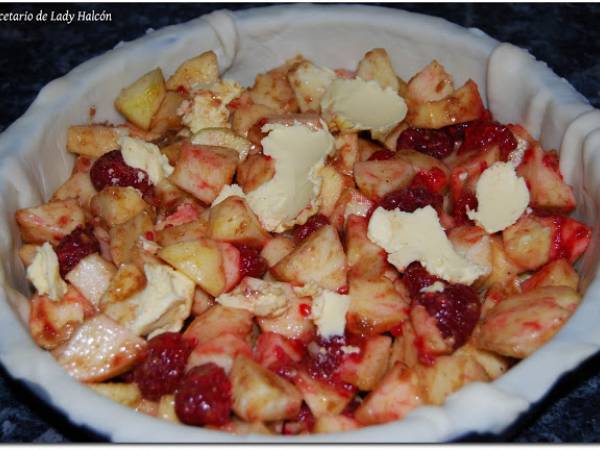 Tarta de manzanas y frambuesas o American Pie al estilo Jamie Oliver - Preparación paso 4