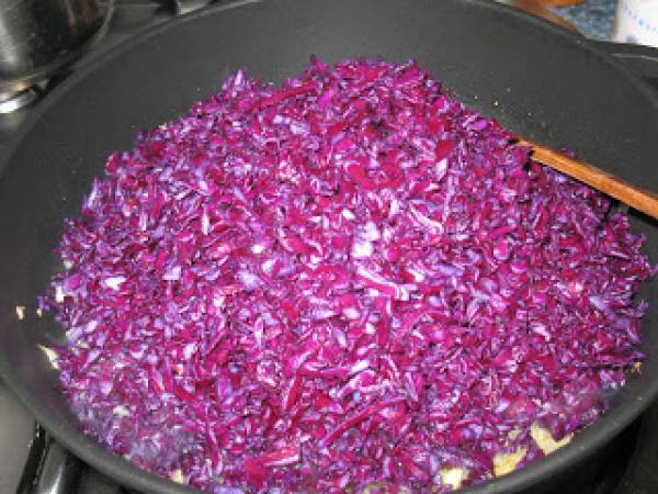 Lombarda con manzana y canela - Preparación paso 3