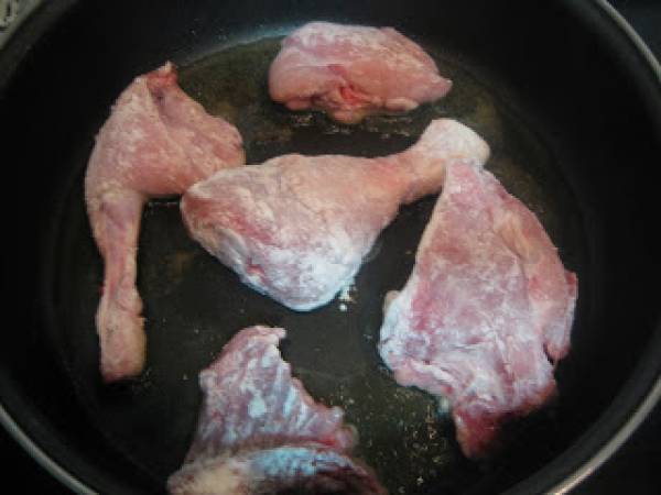 Conejo al ajillo - Preparación paso 1