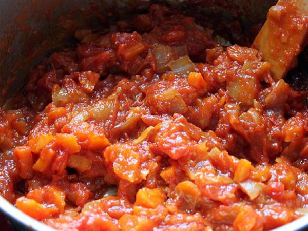 Albóndigas de caballa en salsa de tomate - Preparación paso 3