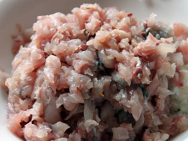 Albóndigas de caballa en salsa de tomate - Preparación paso 8