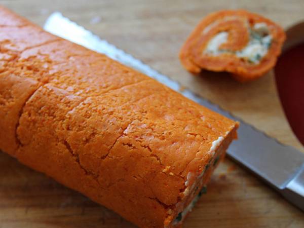 Rollo de pimientos con queso de cabra - Preparación paso 9