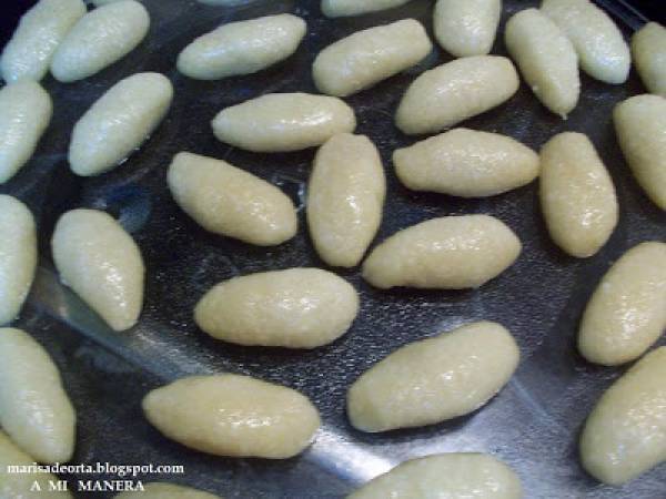 MINI EMPANADILLAS DE ALMENDRA - Preparación paso 6