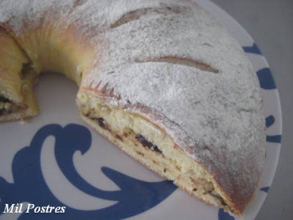 Bollo relleno de merengue francés y frutos secos - Preparación paso 6