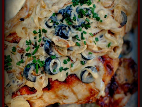 Pechuga de pavo con roquefort y aceitunas - Preparación paso 3