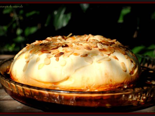 Merengón de caramelo y crema inglesa - Preparación paso 1