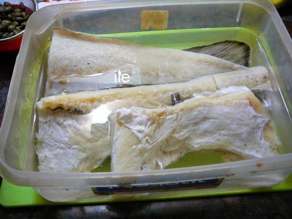 Cazuela de bacalao y garbanzos - Preparación paso 1