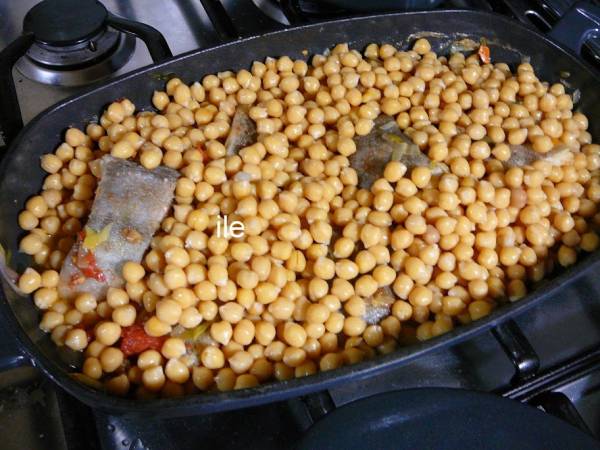 Cazuela de bacalao y garbanzos - Preparación paso 6