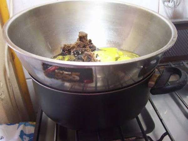 Tarta de chocolate y merengue italiano - Preparación paso 2