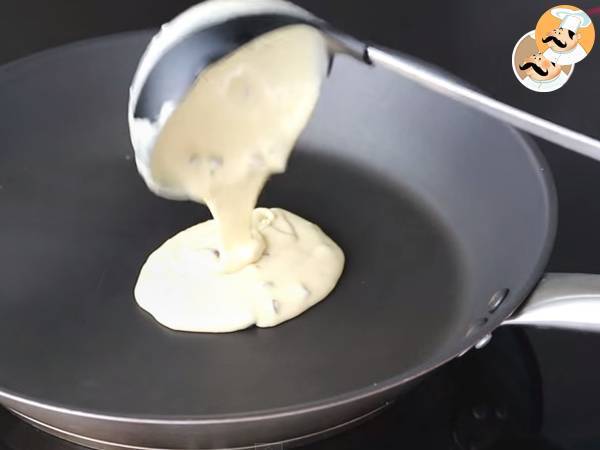 Tortitas con pepitas de chocolate. Pancakes - Preparación paso 6
