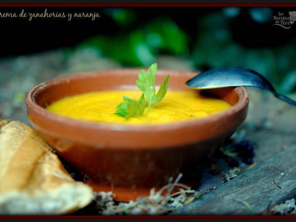 Crema de zanahorias y naranja - Preparación paso 1