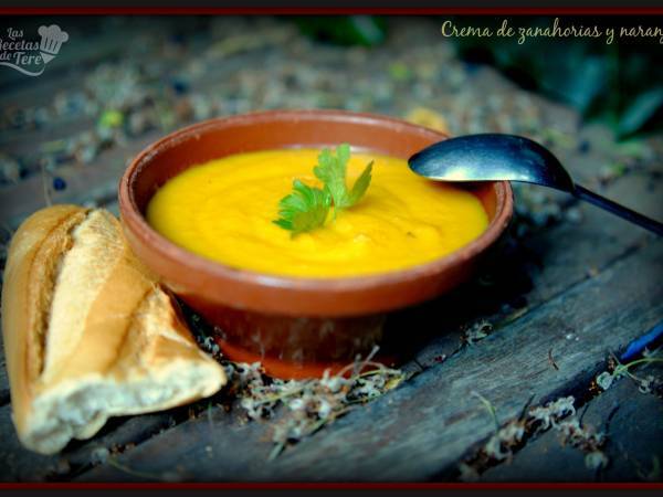 Crema de zanahorias y naranja - Preparación paso 2