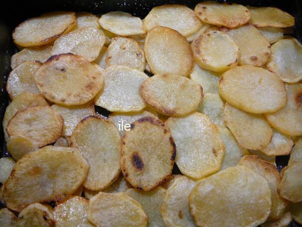 Pescado al horno con hongos y crema - Preparación paso 3