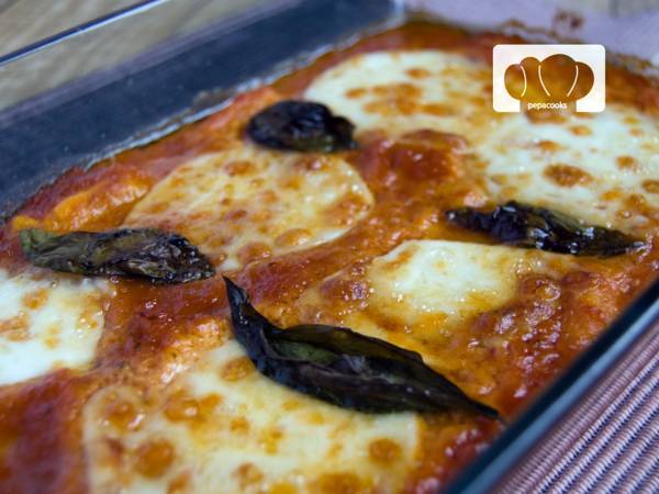 Ñoquis al horno con tomate y mozzarella - Preparación paso 3