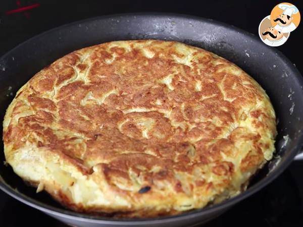 Tortilla Española de Patatas con cebolla - Preparación paso 5