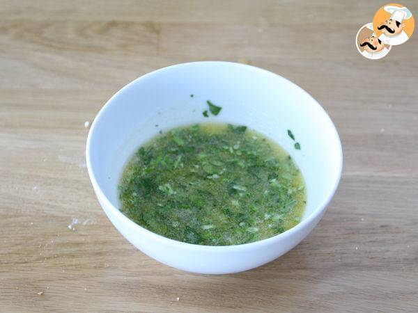 Pan crujiente de ajo y perejil - Preparación paso 4