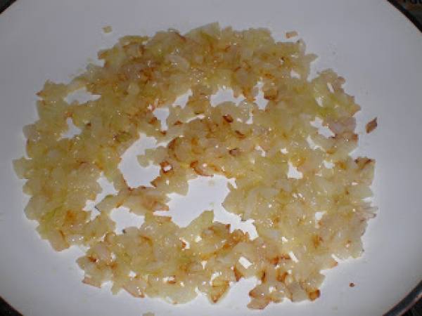 Bacalao a bras, con patatas paja compradas - Preparación paso 1