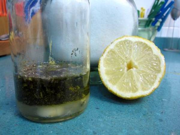 Ensalada de pan duro y queso - Preparación paso 1