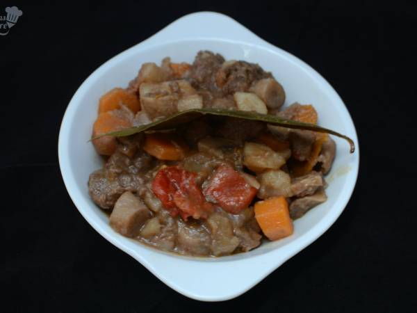 Estofado casero de ternera al vino - Preparación paso 3