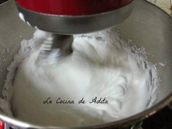 Tarta helada de tiramisu - Preparación paso 2