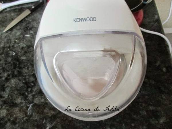 Helados de cerezas al kirsch - Preparación paso 4