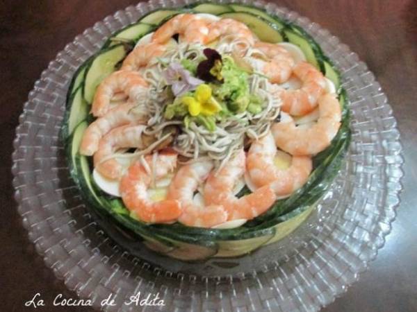 Ensalada de gambones y gulas - Preparación paso 9