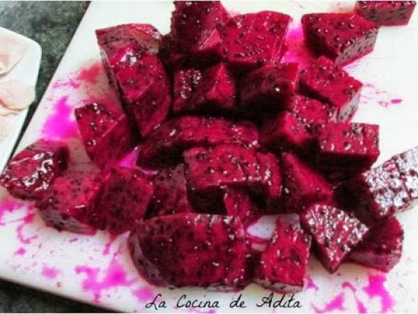 Ensalada con pitaya roja - Preparación paso 4