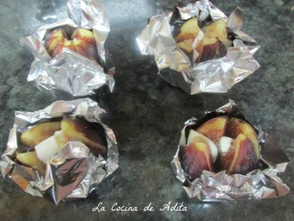 Higos rellenos de queso con miel - Preparación paso 4