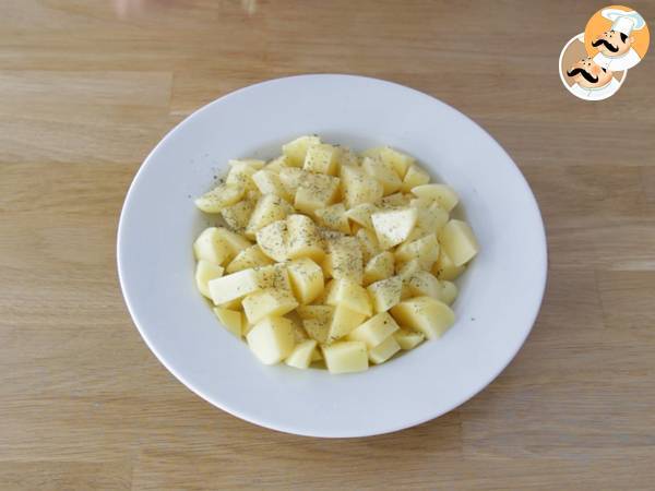 Patatas al vapor con hierbas al microondas - Preparación paso 2