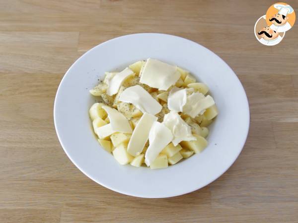 Patatas al vapor con hierbas al microondas - Preparación paso 3