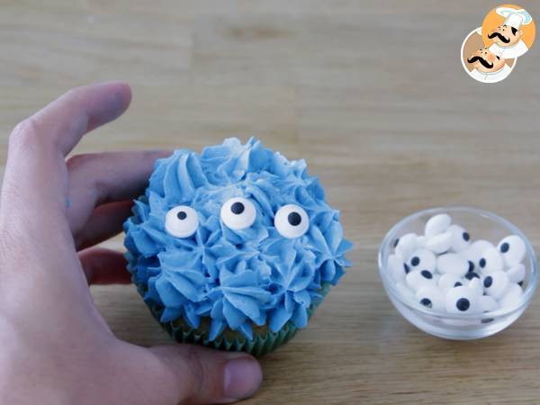 Cupcakes Monstruos Halloween - Preparación paso 14