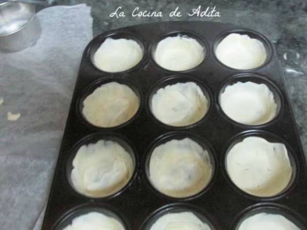 Pasteles de crema con piña - Preparación paso 1