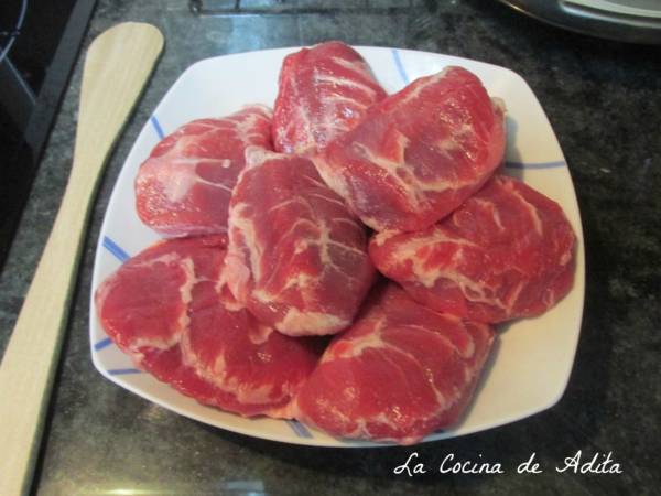 Carrilleras guisadas - Preparación paso 1