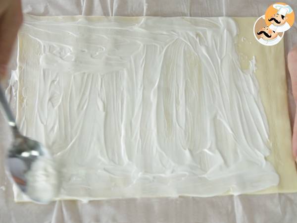 Espirales de hojaldre con salmón - Preparación paso 2