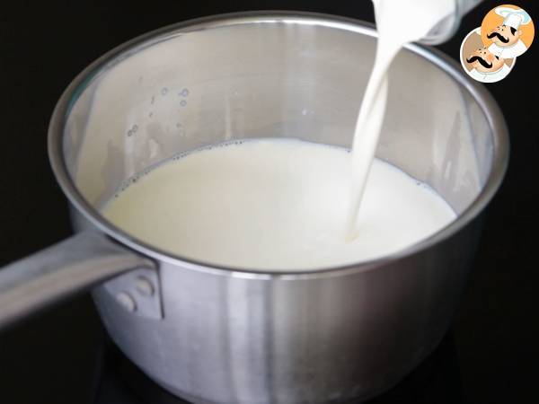 Panna Cotta con coulis de frambuesa - Preparación paso 2