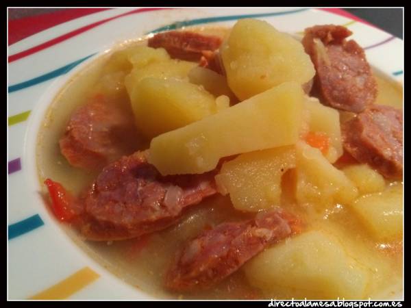Patatas a la riojana en olla express - Preparación paso 2