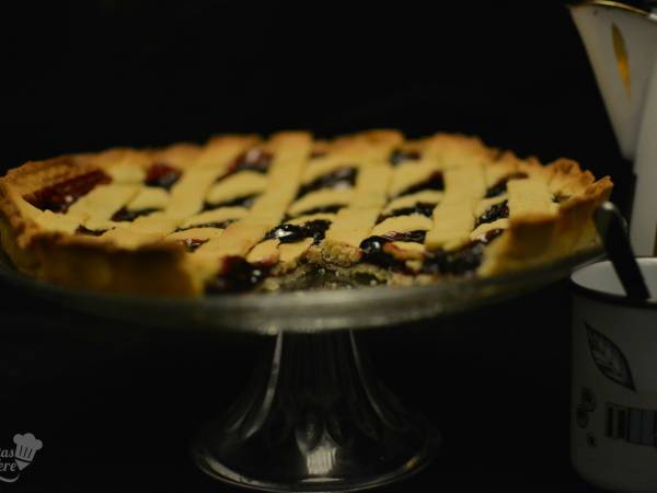 Crostata con mermelada de frutos rojos - Preparación paso 1