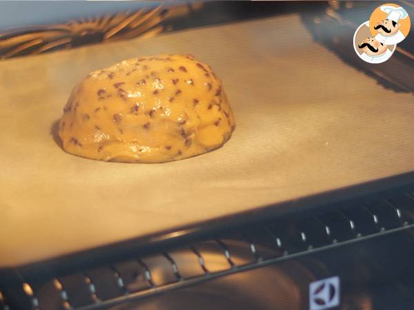 Cookie gigante con esponjitas, marshmallow - Preparación paso 9
