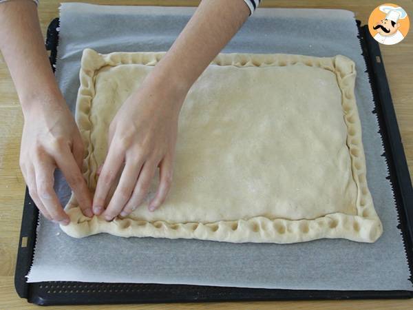 Empanada de atún con masa casera - Preparación paso 11